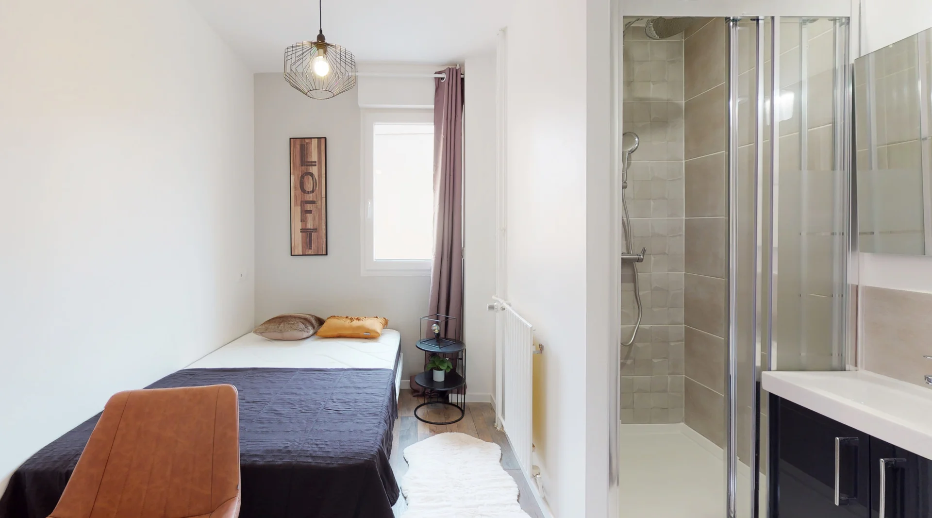 Habitación asequible para estudiantes con buena iluminación en 