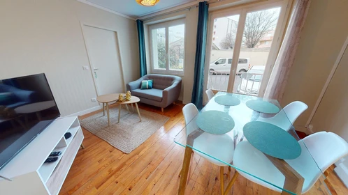 Privatzimmer in der 80 Boulevard Lafayette, bild 28 von 32