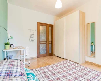 Private room at Via Felice Mendelssohn, 2, 35132 Padova PD, Italy, image 6 of 18