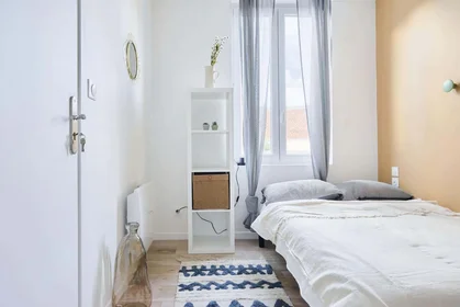 Habitación privada en 174 Rue de Cagny, 80090 Amiens, France, imagen 3 de 20