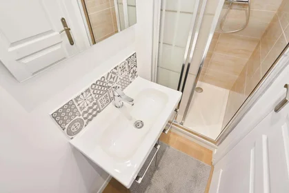 Habitación privada en 174 Rue de Cagny, 80090 Amiens, France, imagen 6 de 20