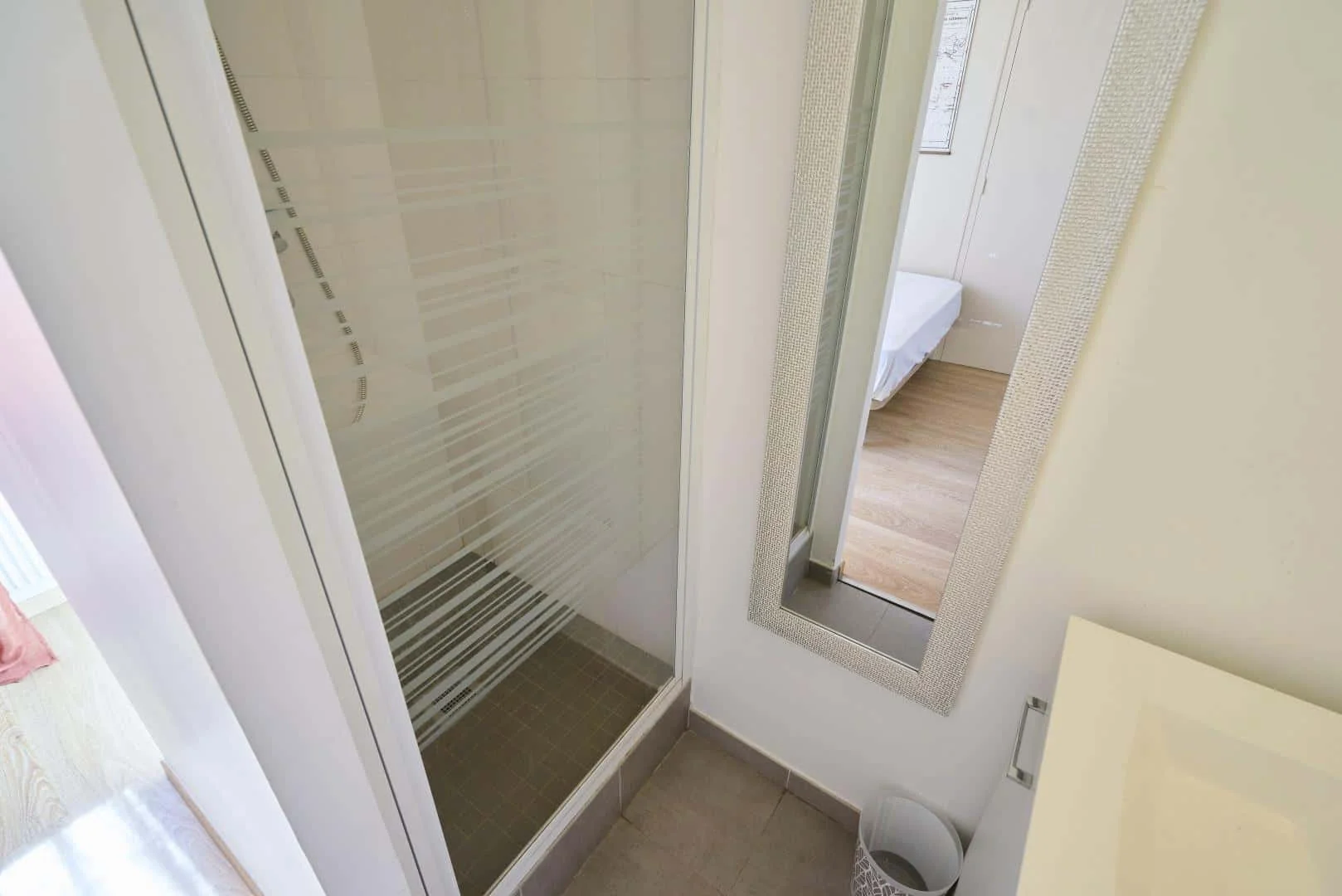 Budget-friendly student room close to campus in 
