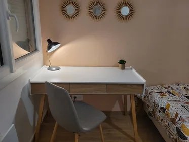 Private room at Orléans, 45100, image 24 of 34