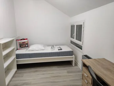 Habitación privada en Évry, 91000, imagen 12 de 18