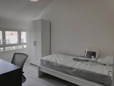 Habitación privada en Évry, 91000, imagen 3 de 18