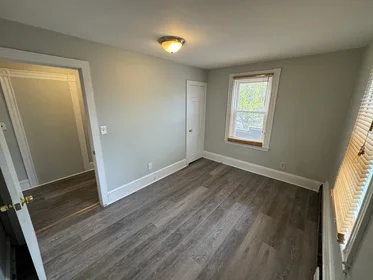 Appartamento in 2534, Massachusetts Ave., Unit 2, North Cambridge, Cambridge, MA, 02140, immagine 1 di 10