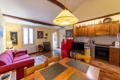 Apartamento inteiro em Via San Tommaso, Walled City, imagem 4 de 10