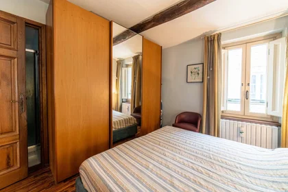 Apartamento inteiro em Via San Tommaso, Walled City, imagem 6 de 10