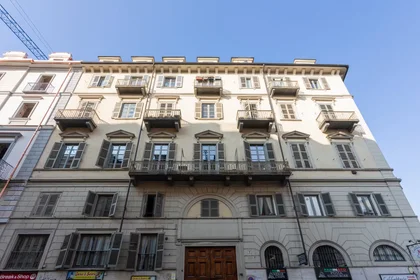 Appartamento intero in Via Giulia di Barolo, Centro, immagine 6 di 10