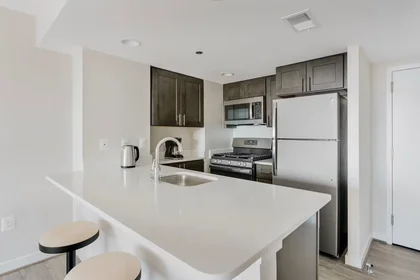 Alojamiento entero en North Veitch Street, Logan Circle/Shaw, imagen 8 de 10