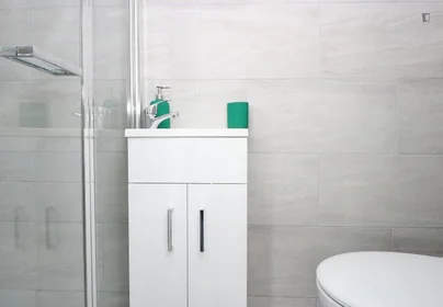 Private room at Strelley Way, image 5 of 16