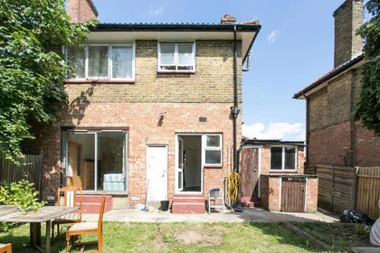 Private room at Strelley Way, image 15 of 17
