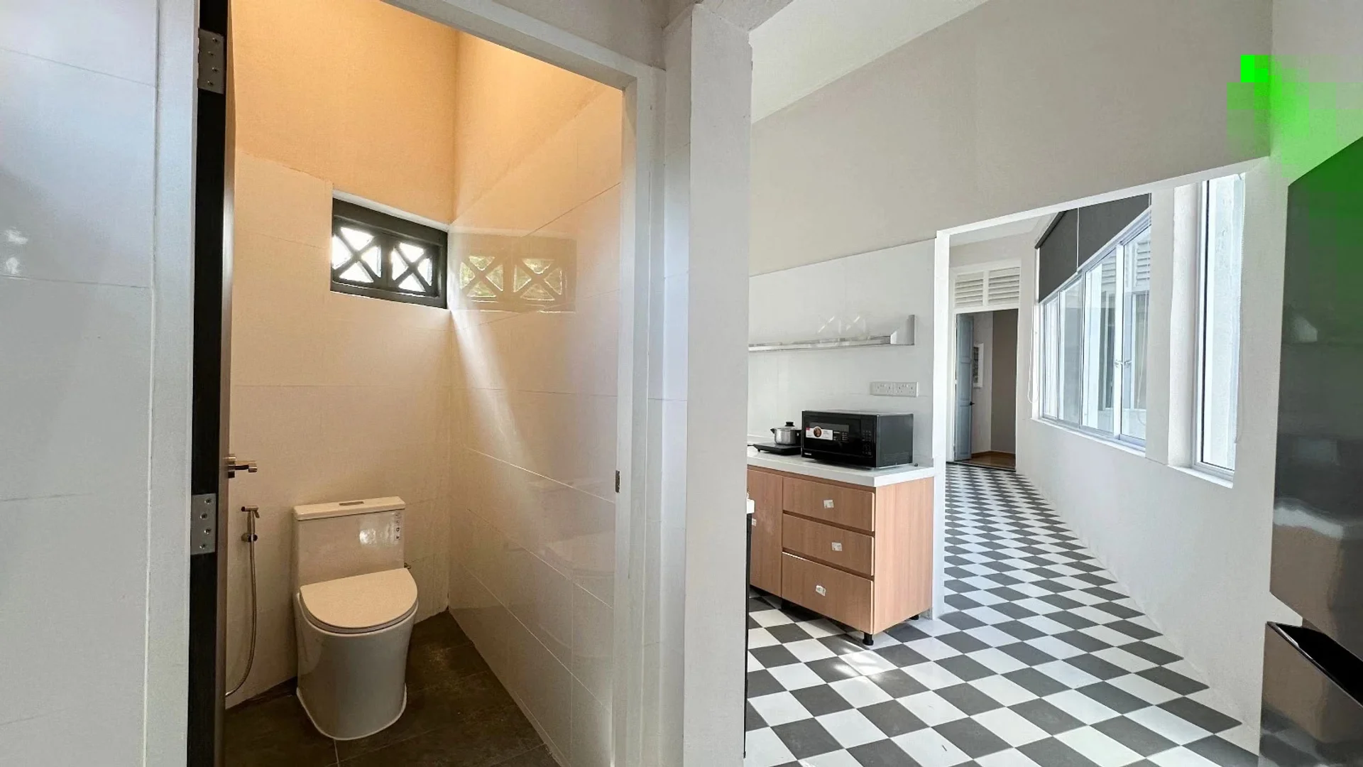 Comfortable and spacious student room in 