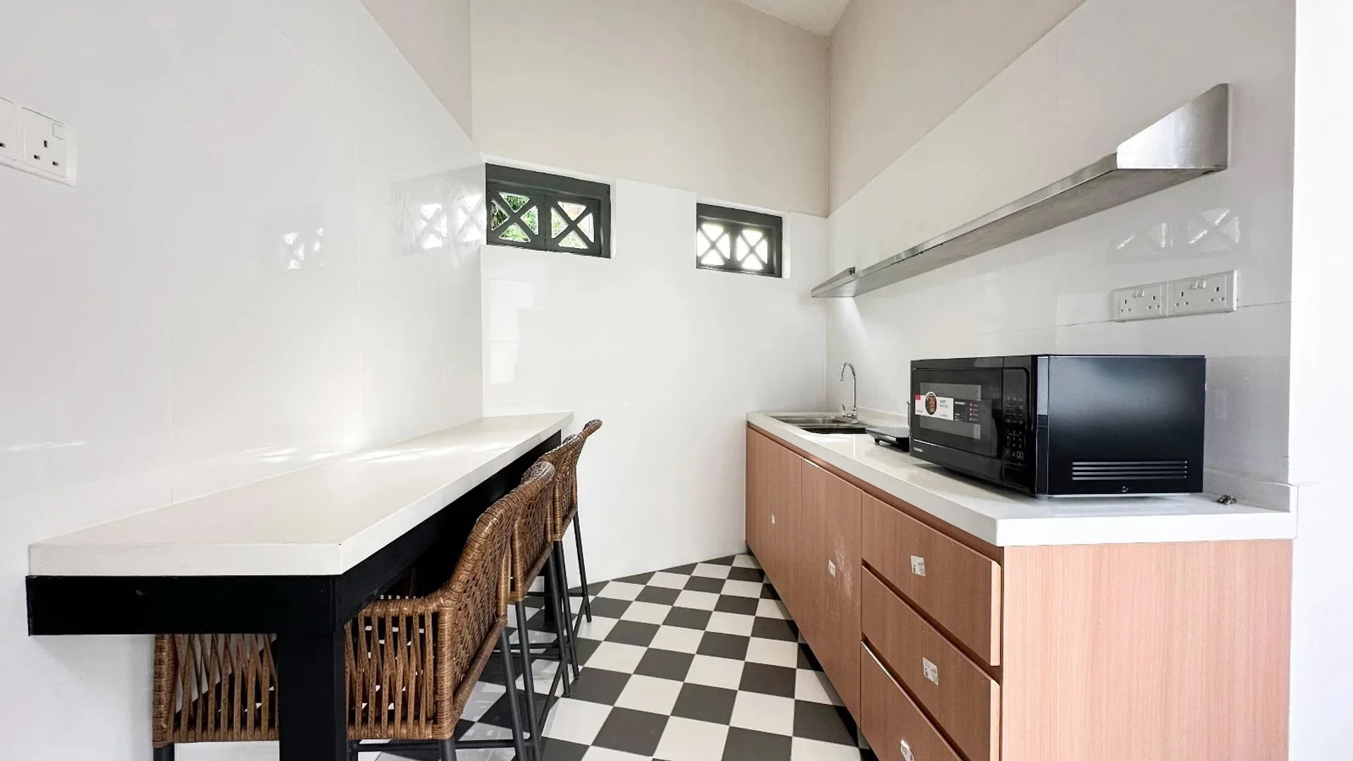 Room for rent in student apartment in , fully furnished