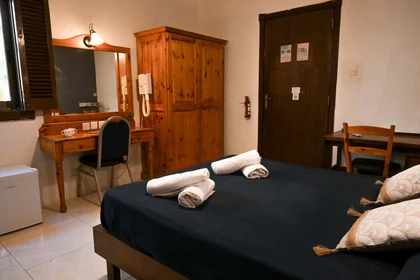 Privatzimmer in der 1 Triq Il- Qasab, San Ġiljan, Malta, bild 13 von 32