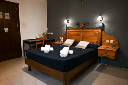 Privatzimmer in der 1 Triq Il- Qasab, San Ġiljan, Malta, bild 5 von 32