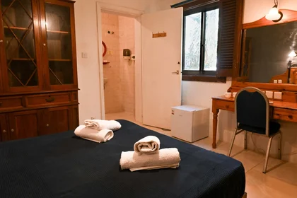 Privatzimmer in der 1 Triq Il- Qasab, San Ġiljan, Malta, bild 10 von 32