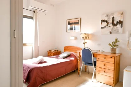 Chambre privée à 1 Triq Il- Qasab, San Ġiljan, Malta, image 1 de 10