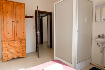 Özel oda konumu 1 Triq Il- Qasab, San Ġiljan, Malta, 8 30 görüntüsü