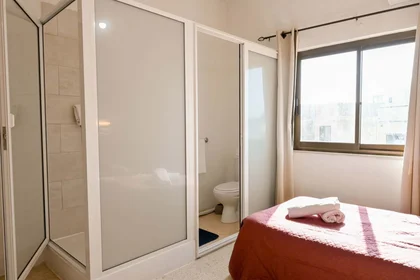 Özel oda konumu 1 Triq Il- Qasab, San Ġiljan, Malta, 10 30 görüntüsü