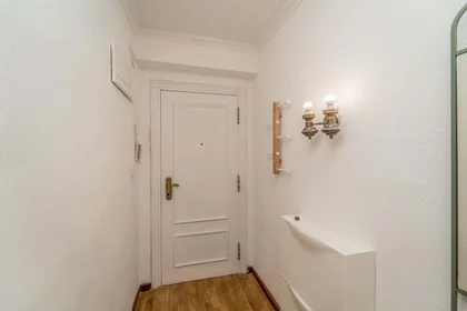 Özel oda konumu C. Silio, 8, 3º puerta c, 47005 Valladolid, Spain, 24 34 görüntüsü