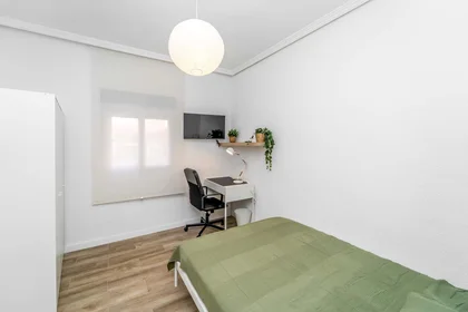 Privatzimmer in der C. Unión, 21, 1º a, 47005 Valladolid, Spain, bild 1 von 10