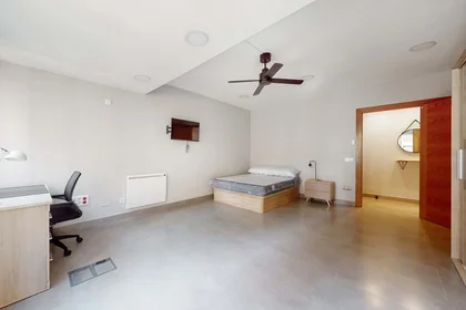Habitación privada en Carrer d'Enmig, 23, piso 3 pta.a, 12001 Castelló de la Plana, Castelló, Spain, imagen 14 de 26