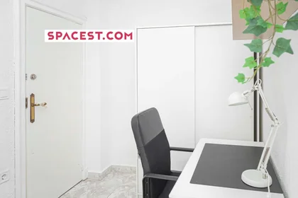 Habitación privada en Calle de José García Sánchez, 28, puerta e, Delicias, 50005 Zaragoza, Spain, imagen 1 de 10