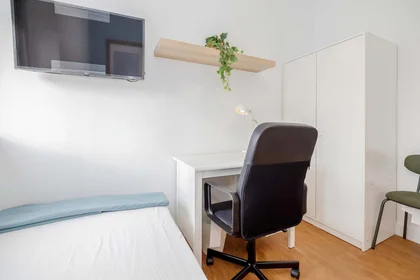 Habitación privada en C. Fernando de la Cuadra, 8, 3º, 11404 Jerez de la Frontera, Cádiz, Spain, imagen 1 de 34