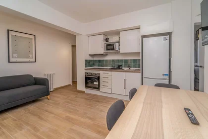 Private room at C. Silio, 8, 3º puerta c, 47005 Valladolid, Spain, image 13 of 36
