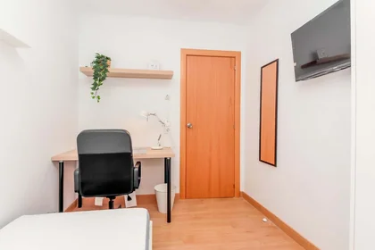 Prywatny pokój Av. del Carrilet, 32, 43204 Reus, Tarragona, Spain, obraz 1 10