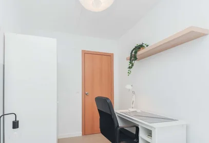 Habitación privada en Carrer d'Eduard Toda, 8, 3º puerta c, 43204 Reus, Tarragona, Spain, imagen 1 de 10