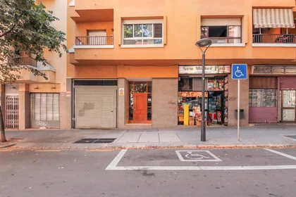 Habitación privada en Av. del President Companys, 28, puerta 2, 43201 Reus, Tarragona, Spain, imagen 39 de 49