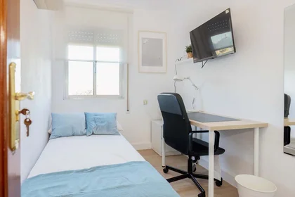 Quarto privado em Pl. los Pinos, 11405 Jerez de la Frontera, Cádiz, Spain, imagem 2 de 38