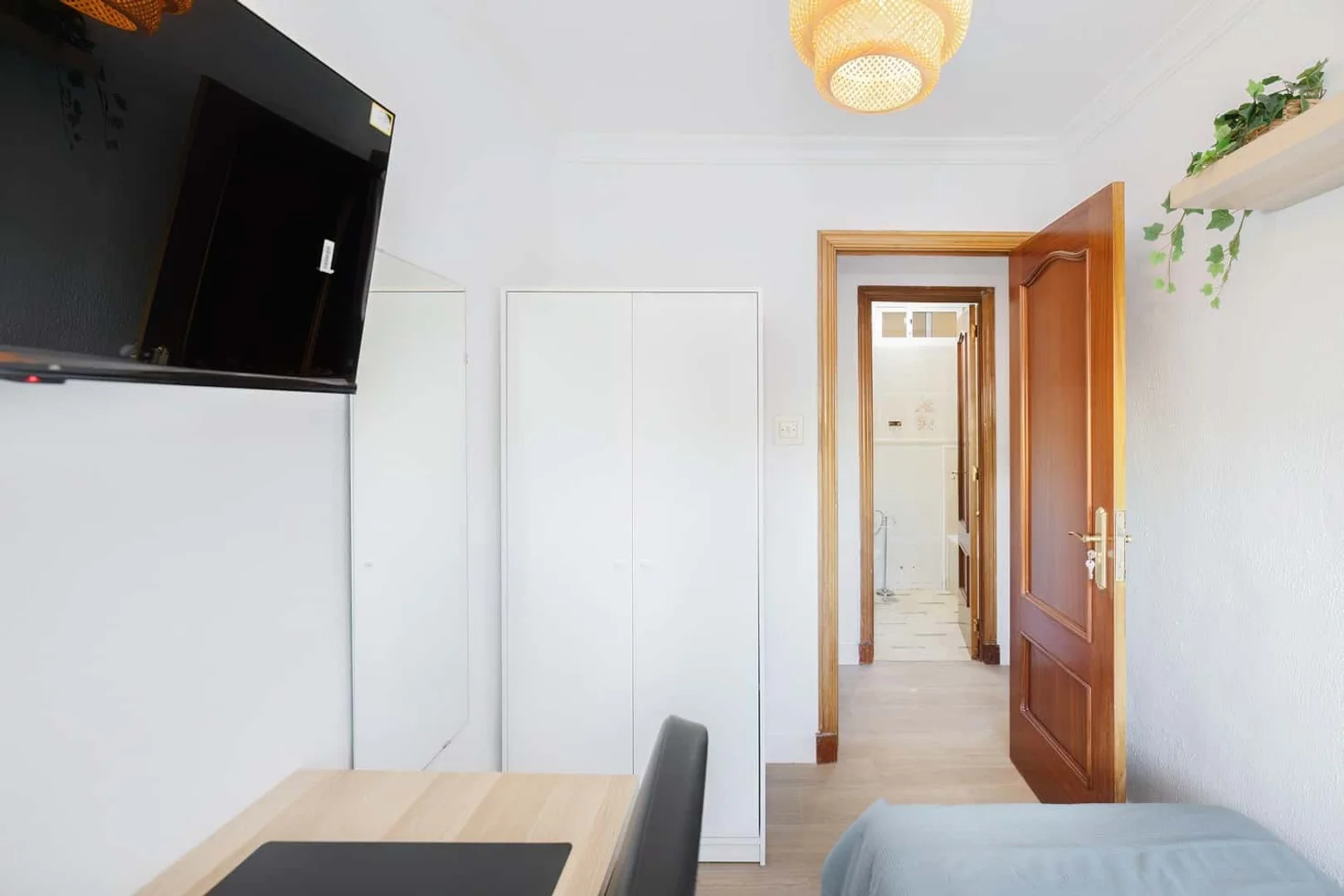 Habitación para estudiantes en con modernas comodidades