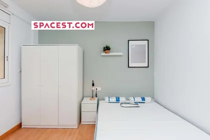Chambre privée à Av. del Carrilet, 32, 43204 Reus, Tarragona, Spain, image 1 de 10
