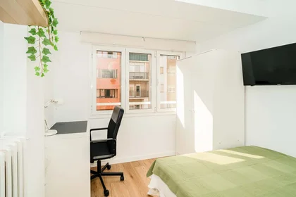 Stanza privata in Av. de Valencia, 32, 5º b, Delicias, 50005 Zaragoza, Spain, immagine 3 di 44