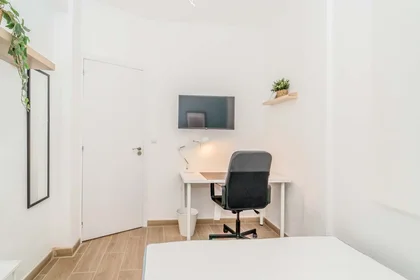 Stanza privata in C. Palomares, 17, 1º puerta, 47005 Valladolid, Spain, immagine 1 di 10