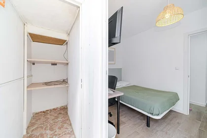 Privatzimmer in der C. Sta. Maria Mazzarelo, 19, 1º c, 03007 Alicante (Alacant), Alicante, Spain, bild 16 von 29