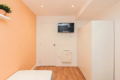Privatzimmer in der Carrer de Santa Teresa, 44, 2º puerta 1, 43201 Reus, Tarragona, Spain, bild 2 von 49