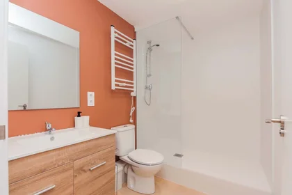 Privatzimmer in der Carrer de Santa Teresa, 44, 2º puerta 1, 43201 Reus, Tarragona, Spain, bild 29 von 49