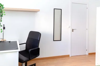 Stanza privata in Calle de José García Sánchez, 3, 1º puerta, Delicias, 50005 Zaragoza, Spain, immagine 1 di 37