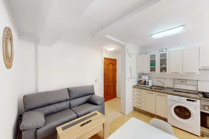 Private room at Pl. los Pinos, 8, 11405 Jerez de la Frontera, Cádiz, Spain, image 6 of 25