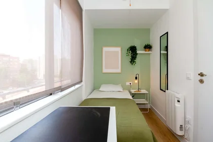 Habitación privada en C. Nardo, 10, 4º a, 28803 Alcalá de Henares, Madrid, Spain, imagen 25 de 43