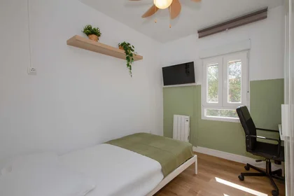 Habitación privada en C. Río Sorbe, 1, 4º a, 28803 Alcalá de Henares, Madrid, Spain, imagen 1 de 34