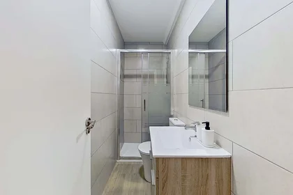 Habitación privada en C. de Sevilla, 13, piso 1-f, 50006 Zaragoza, Spain, imagen 12 de 26