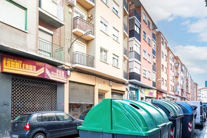 私人房间 在 C/ de Domingo Ram, 31, 2º, Delicias, 50017 Zaragoza, Spain, 22的图像3
