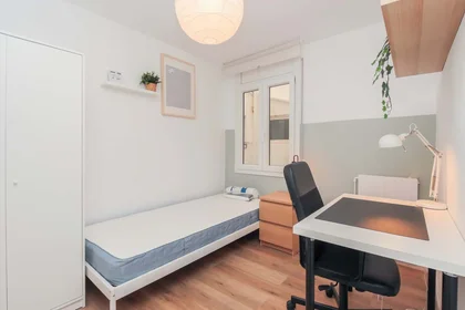 Habitación privada en Av. del President Companys, 28, puerta 2, 43201 Reus, Tarragona, Spain, imagen 3 de 49