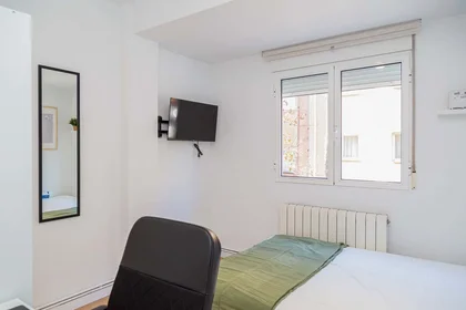 Habitación privada en C. de Ntra. Sra. del Salz, 29, 1º a, Delicias, 50017 Zaragoza, Spain, imagen 3 de 38