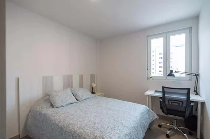 Habitación privada en Avinguda del Cardenal Costa, 3, 2ºb, 12004 Castelló de la Plana, Castelló, Spain, imagen 3 de 18